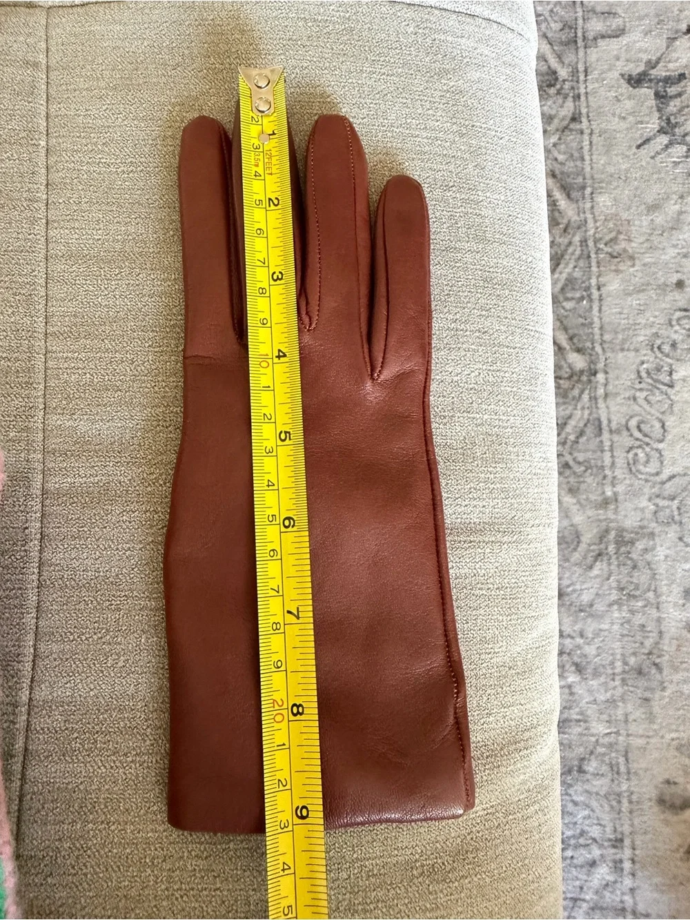 100% Cashmere Lined Leather Gloves NWT